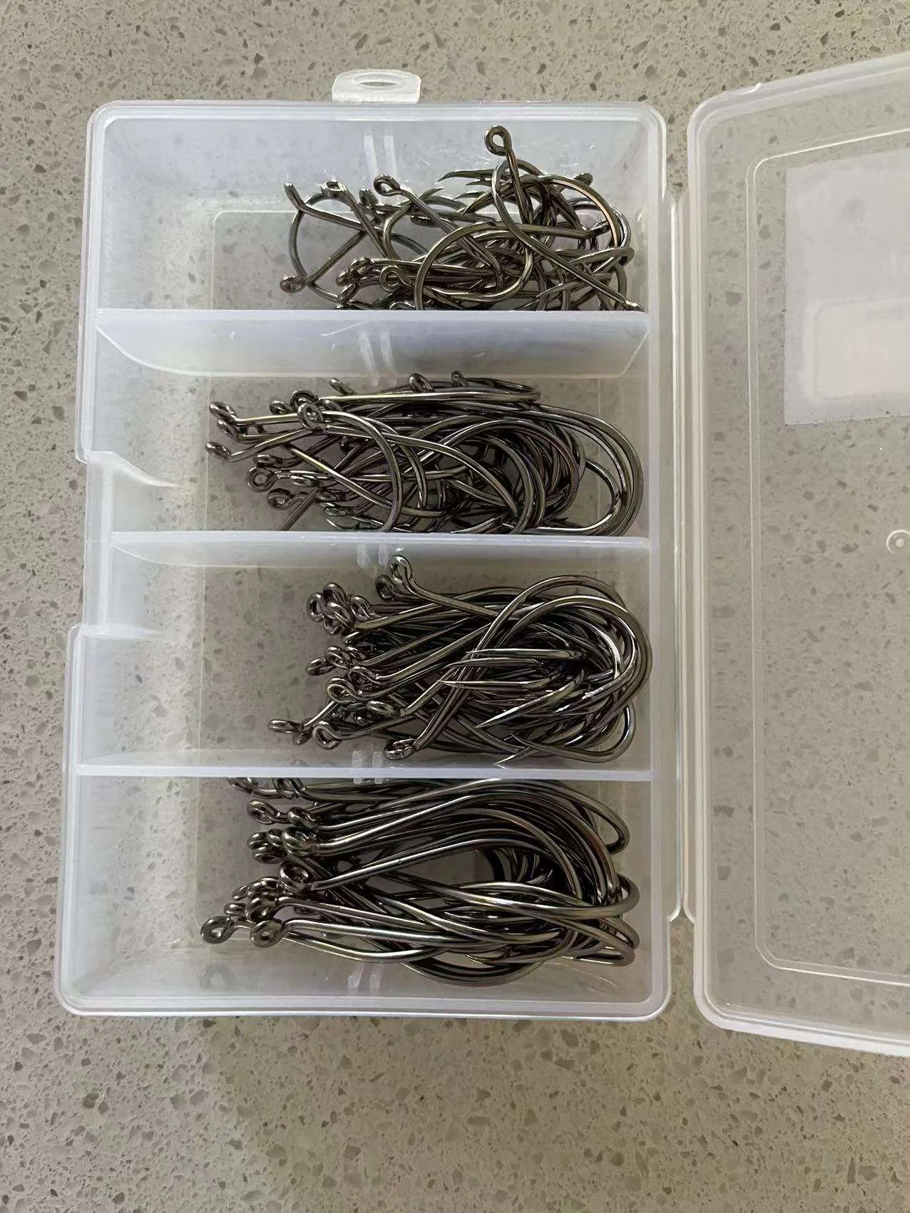 100 X Chemically Sharpened Octopus Beak Hooks at 4 Sizes 3/0-6/0 Fishing Tackle