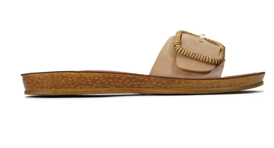 35452 Los Cabos Women's Brio Camel Sandal