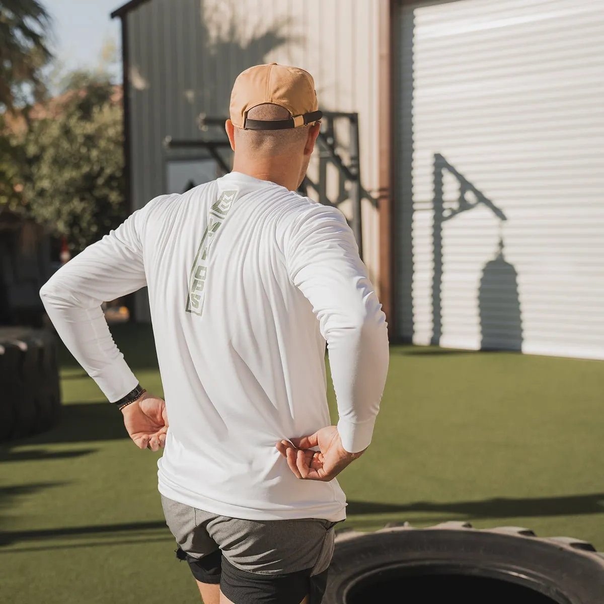 ACTION LONG SLEEVE