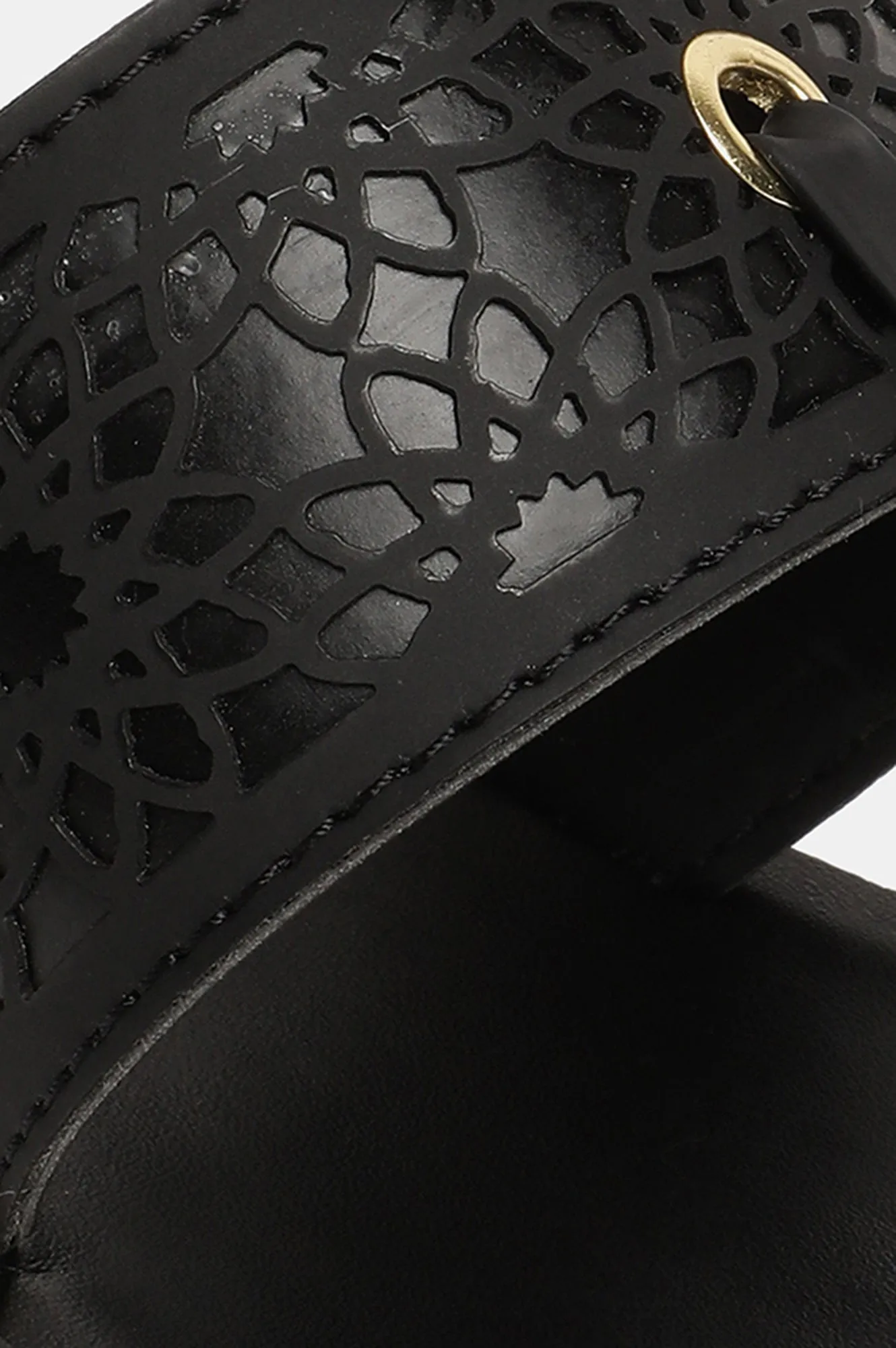 Aurelia Laser Cut Open Wedge-Zcynthia