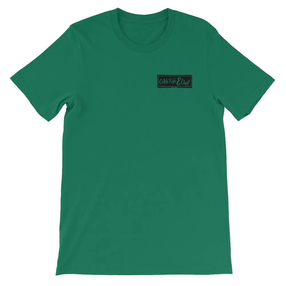 CATCH FISH & CHILL FISHERMAN TEE