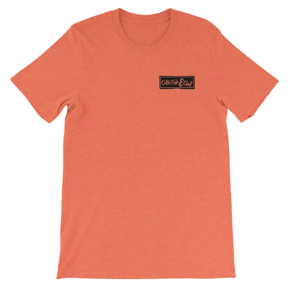 CATCH FISH & CHILL FISHERMAN TEE