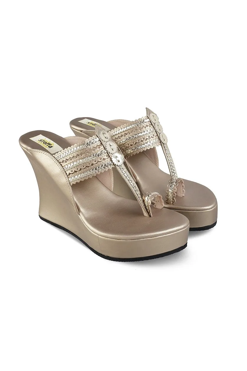 Classic Higher K Wedge Champagne