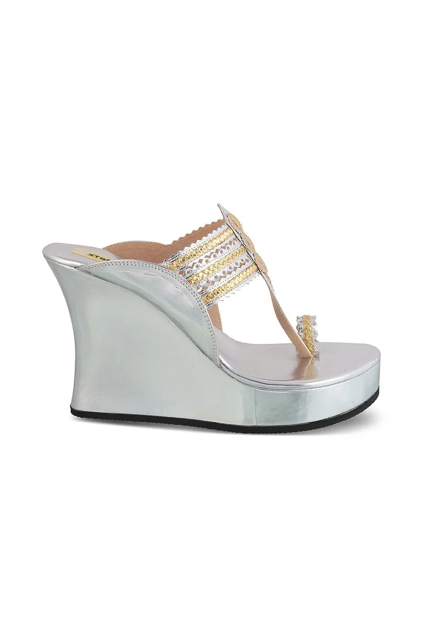 Classic Higher K Wedge Champagne