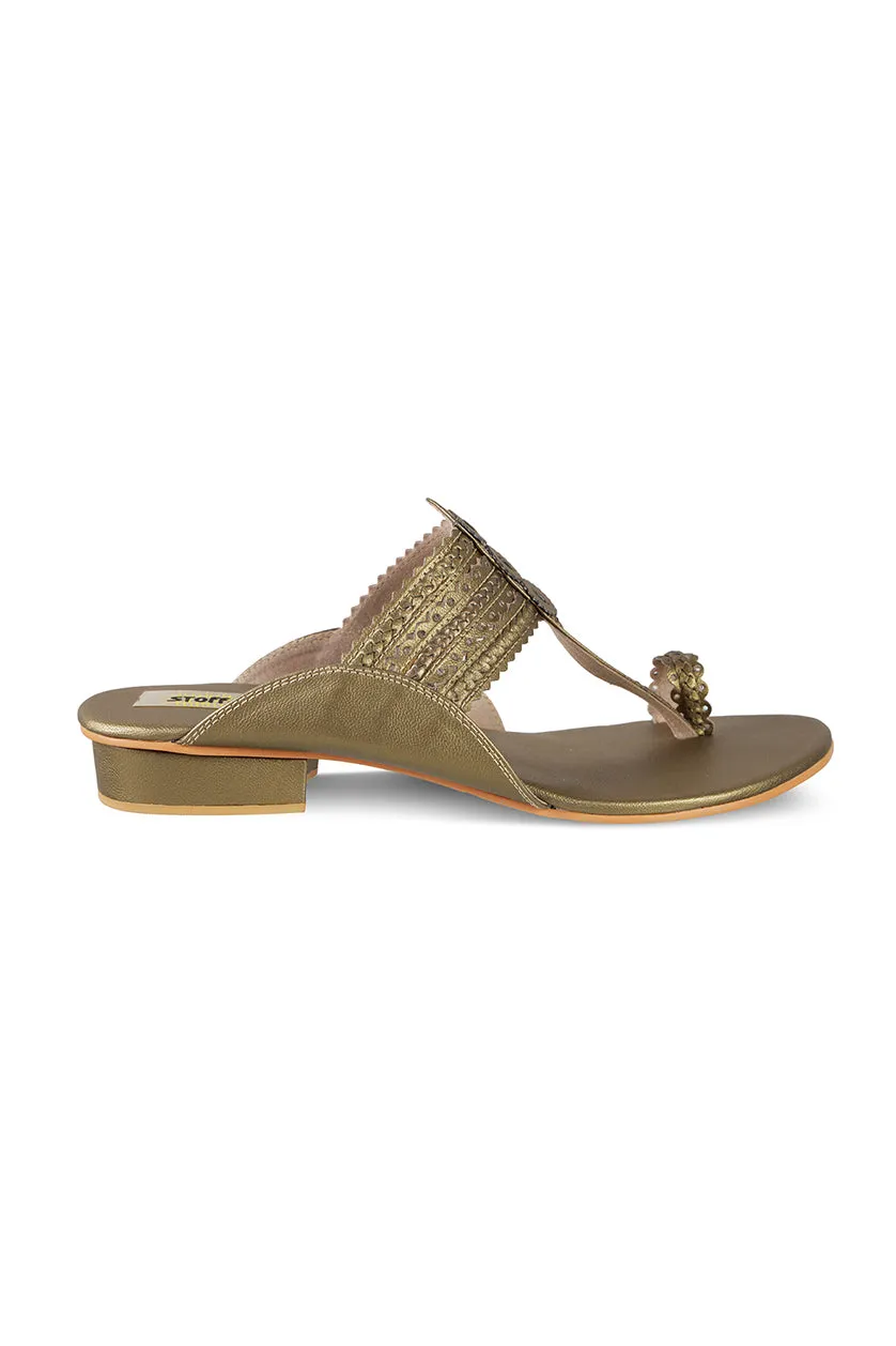 Classic K Flats Gold