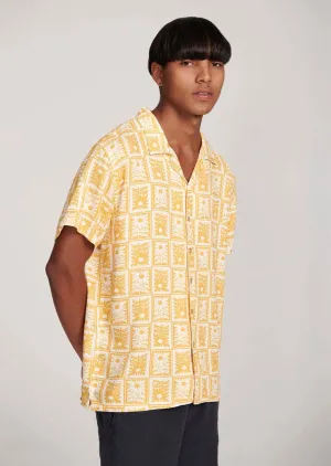 Critical Slide Calen Tiles SS Resort Short Gold
