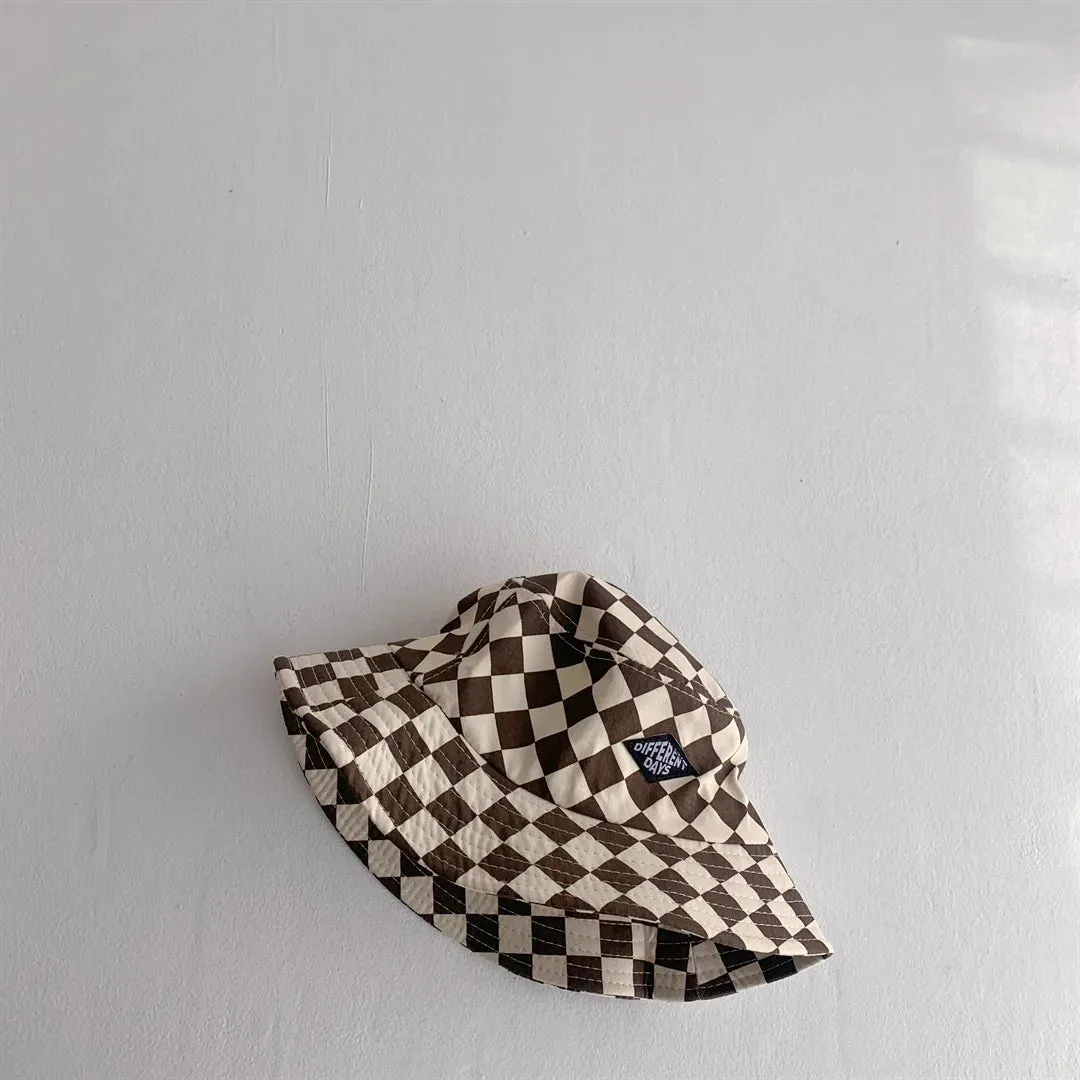 Cute Checkerboard Kids Bucket Hat – Soft Plaid Sun Cap for Baby Boys & Girls