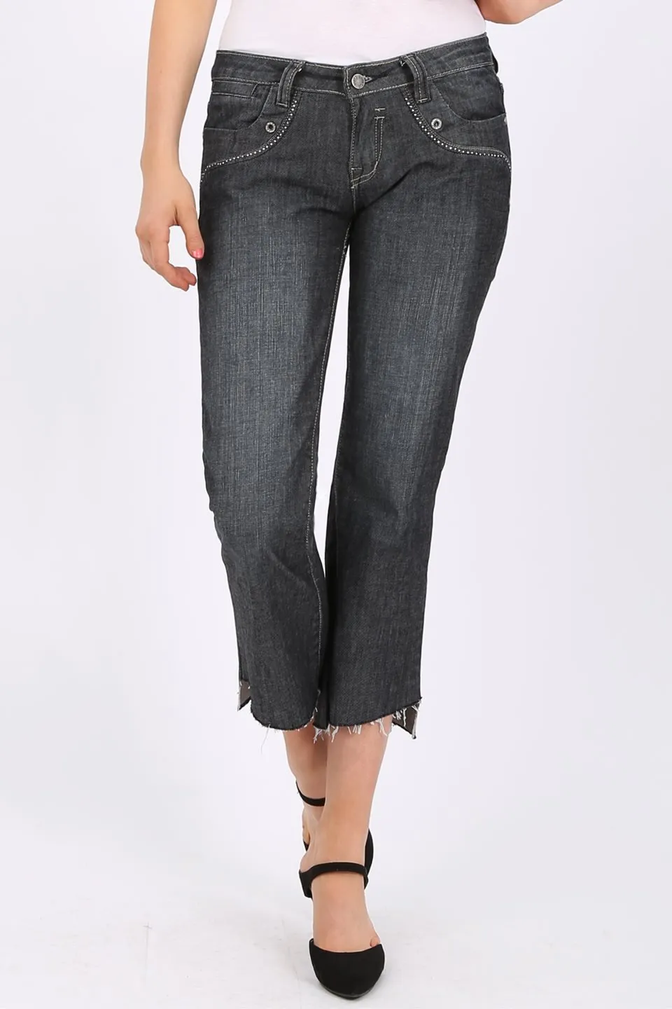 MISS PINKI Rebecca cropped jeans in black