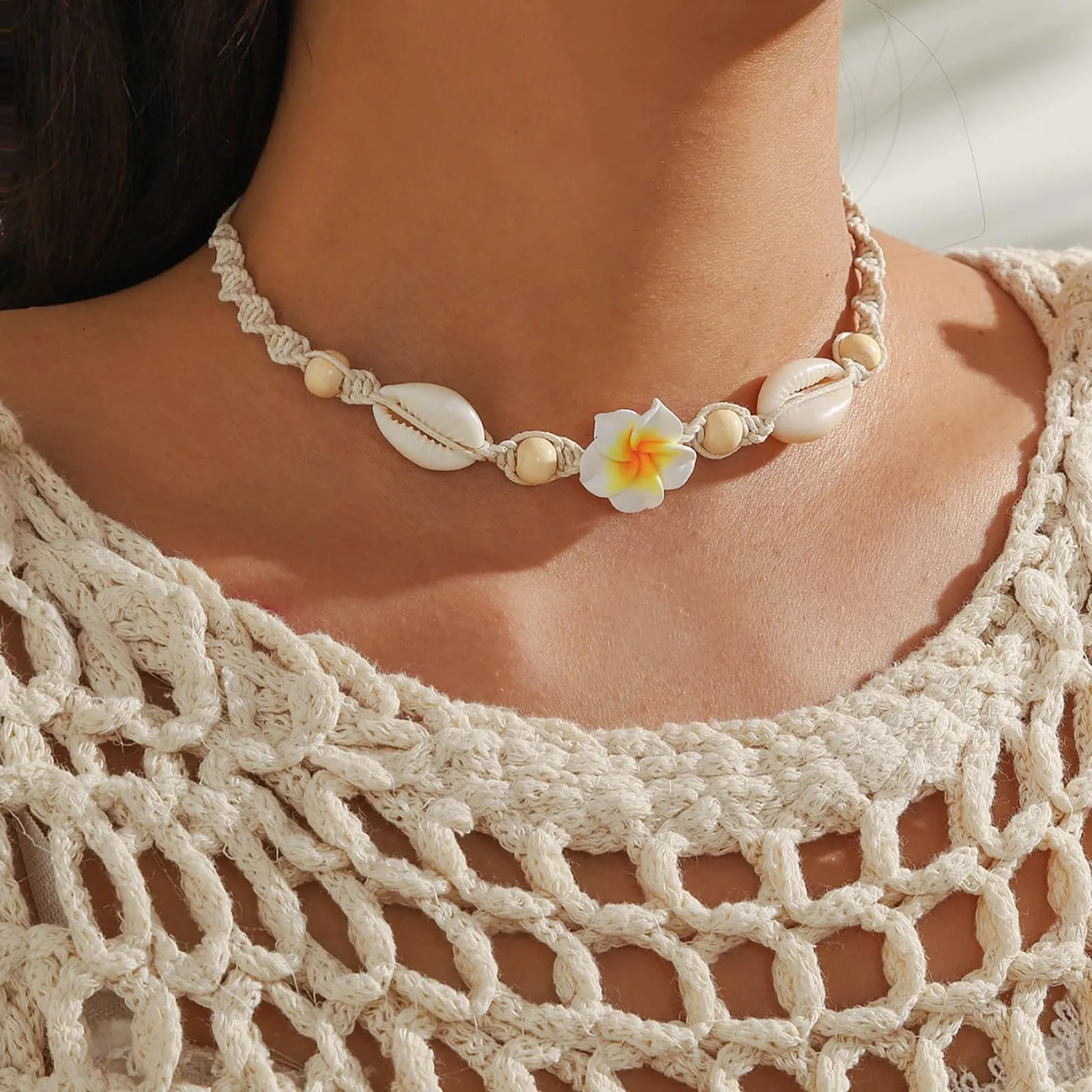 Nackiy Handmade Sea Shell Necklace for Women Summer Adjustable Natural Shell Collar Necklace (Beige Braided Rope)