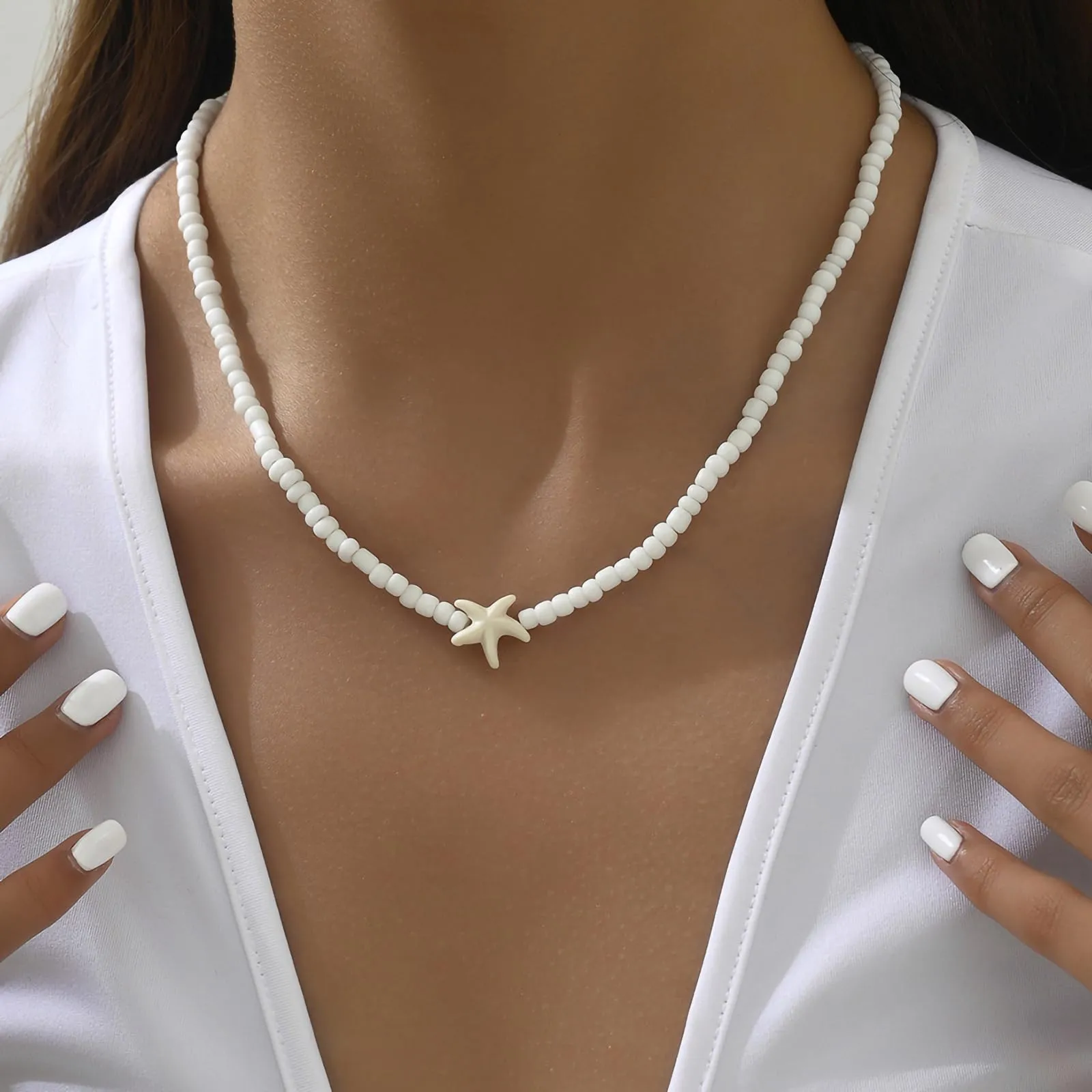 Nackiy Handmade Sea Shell Necklace for Women Summer Adjustable Natural Shell Collar Necklace (Beige Braided Rope)