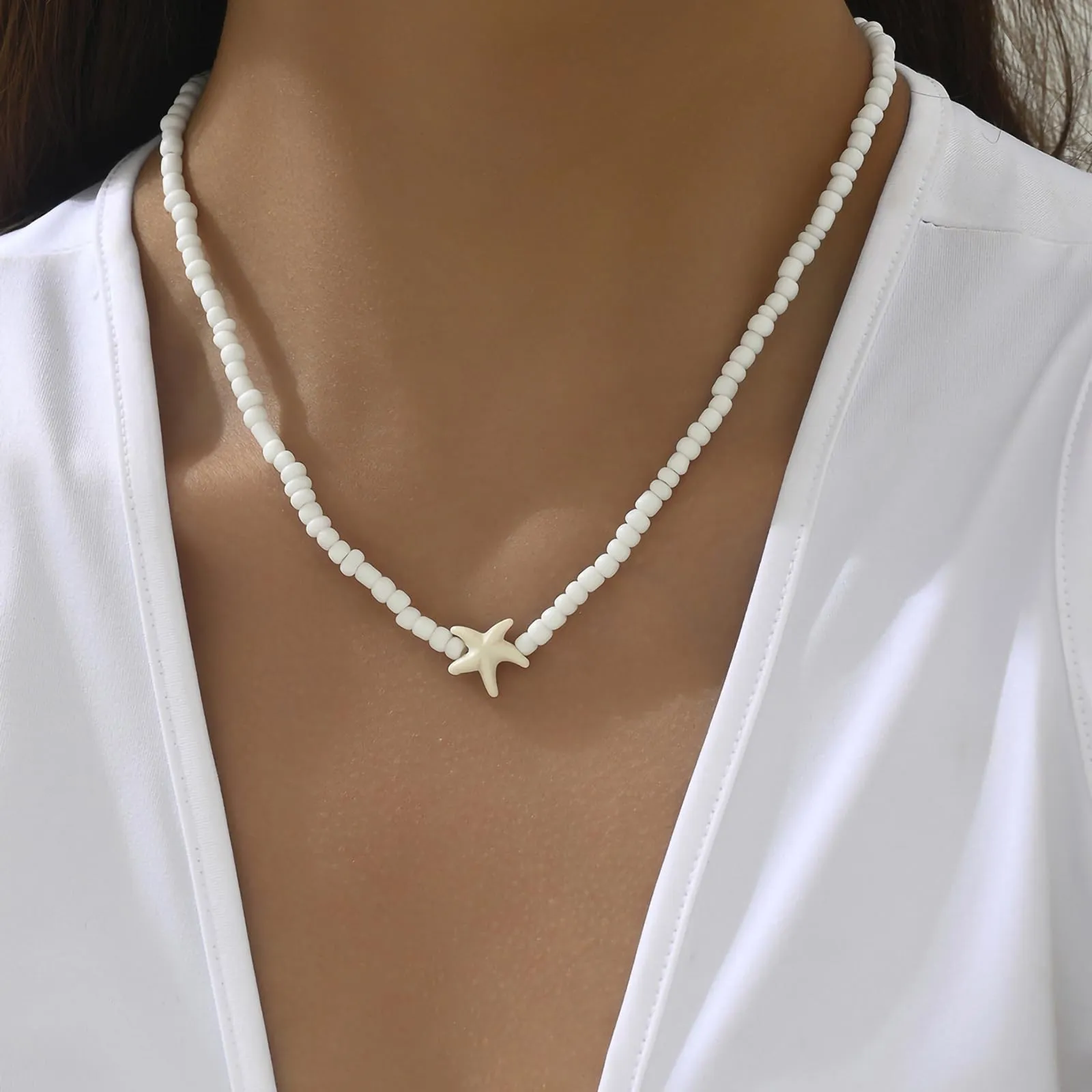 Nackiy Handmade Sea Shell Necklace for Women Summer Adjustable Natural Shell Collar Necklace (Beige Braided Rope)