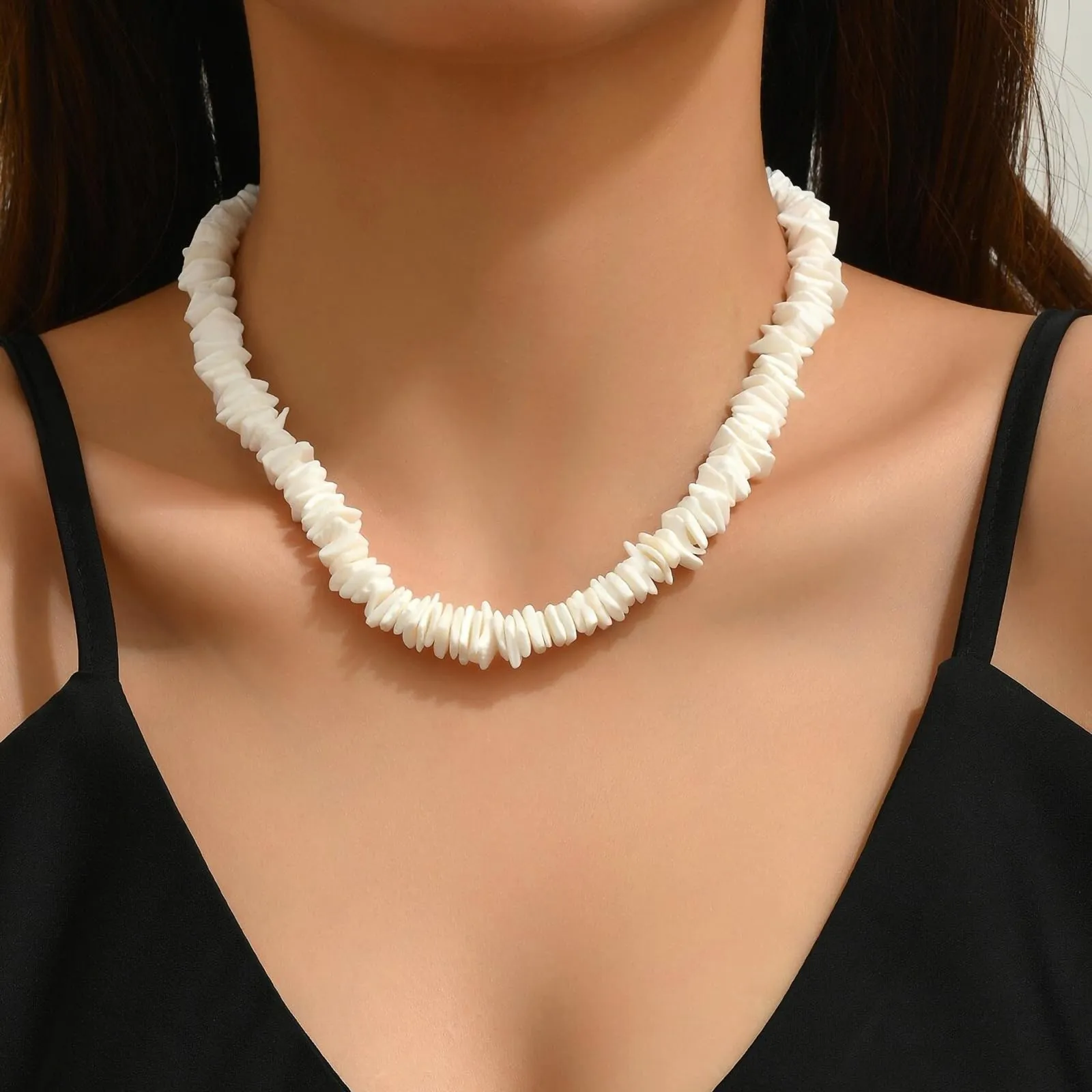 Nackiy Handmade Sea Shell Necklace for Women Summer Adjustable Natural Shell Collar Necklace (Beige Braided Rope)