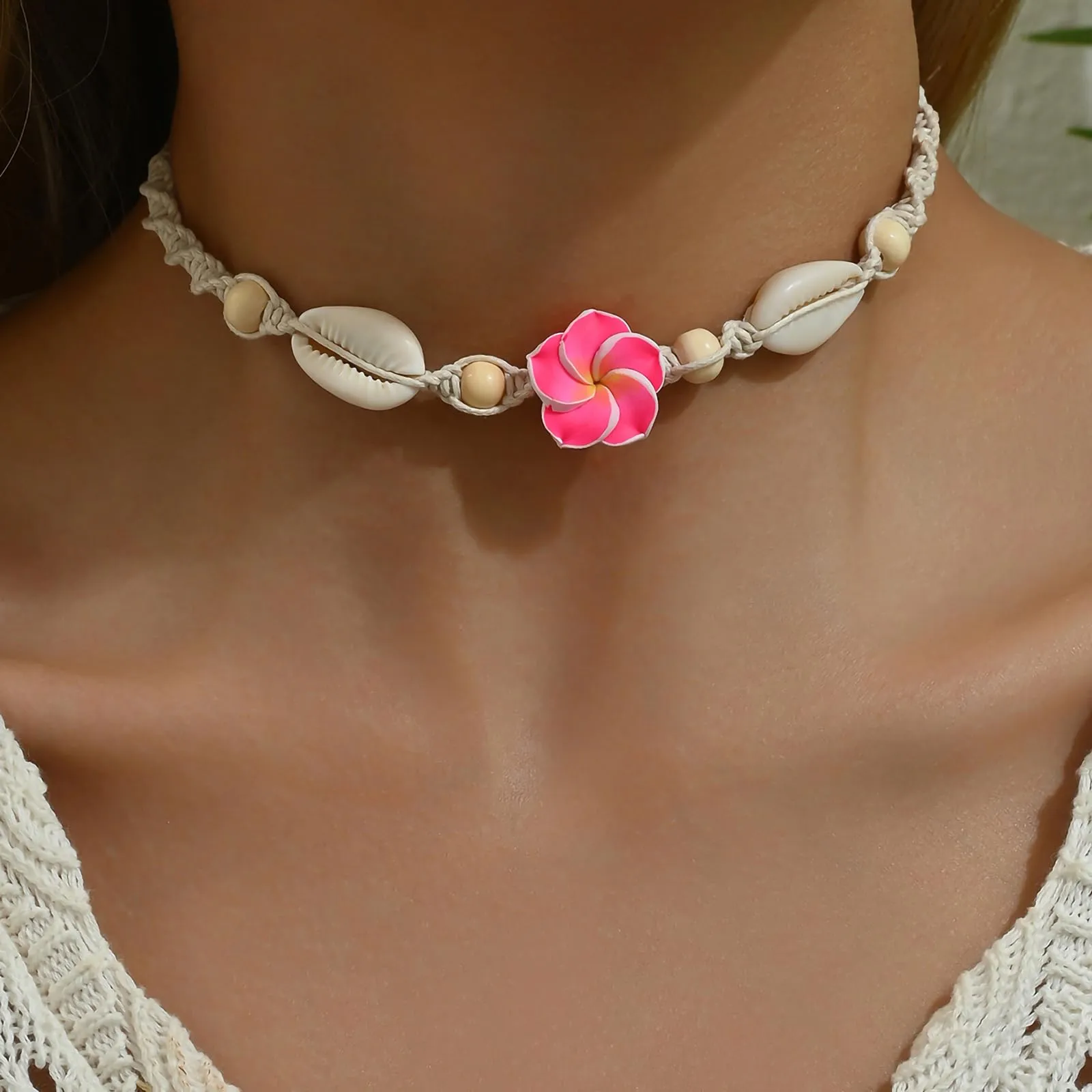 Nackiy Handmade Sea Shell Necklace for Women Summer Adjustable Natural Shell Collar Necklace (Beige Braided Rope)