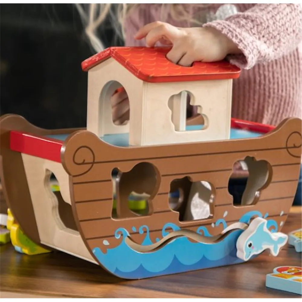 NOAHS ARK SORT AND PLAY SET