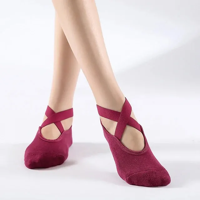Non-Slip Yoga Socks with Bandage - Cotton Backless Pilates Socks for Women, Fitness Ballet Dance Workout Sport Socks Slipper