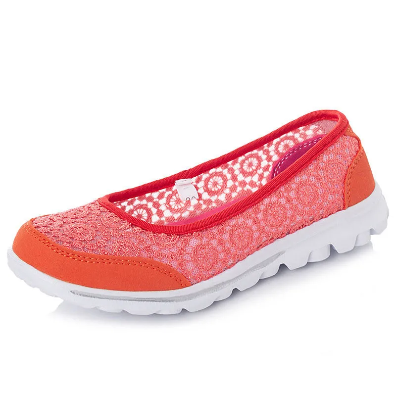 Plus size breathable beanie lace flats for women