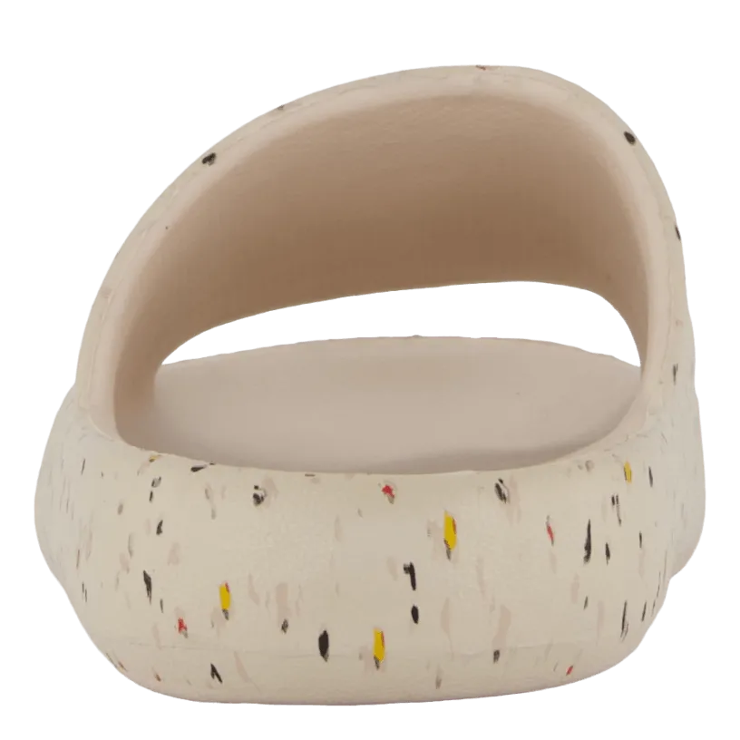 Soft Slipper Slide Sand