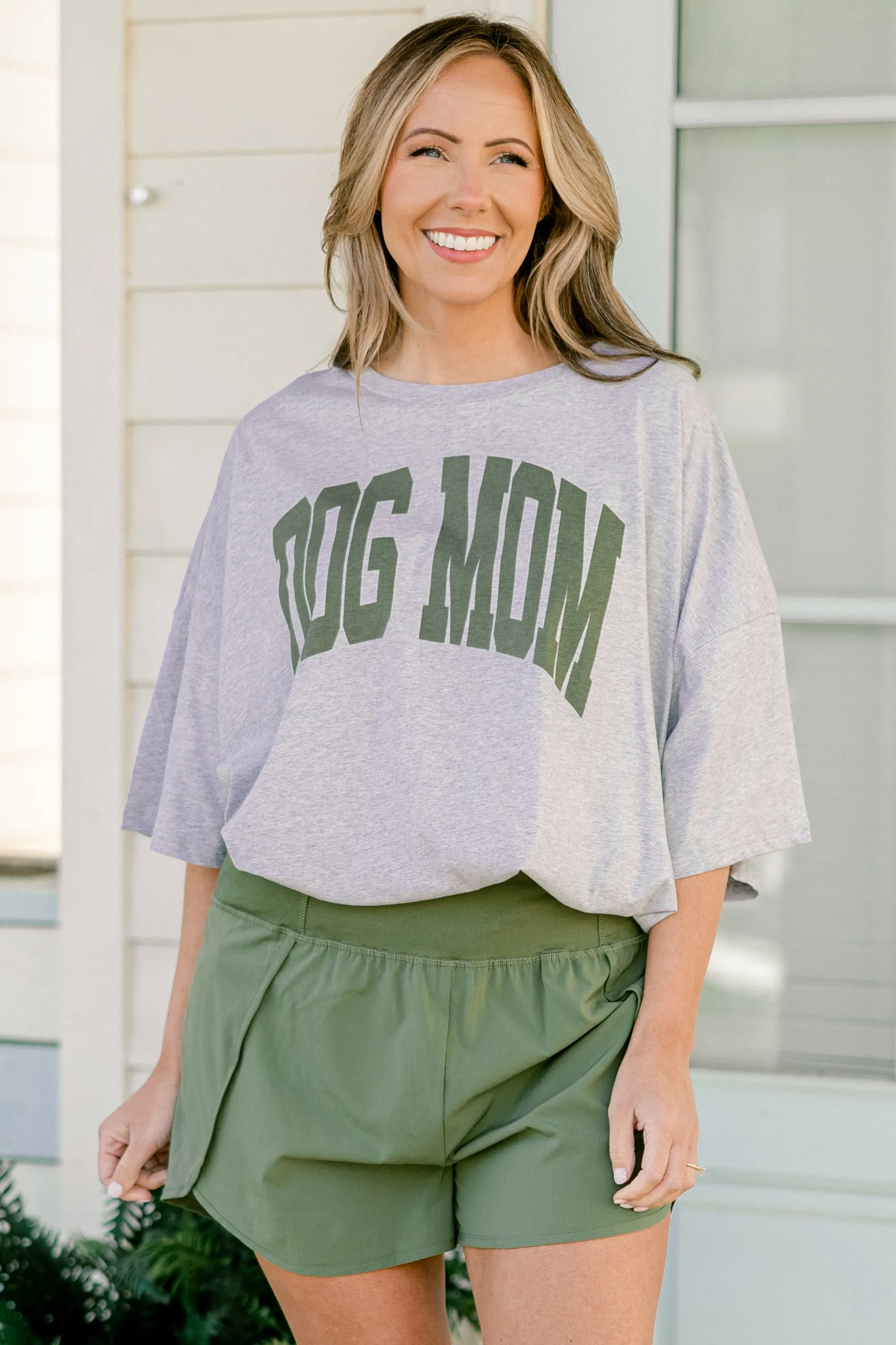 Sporty Chic Short, Light Olive