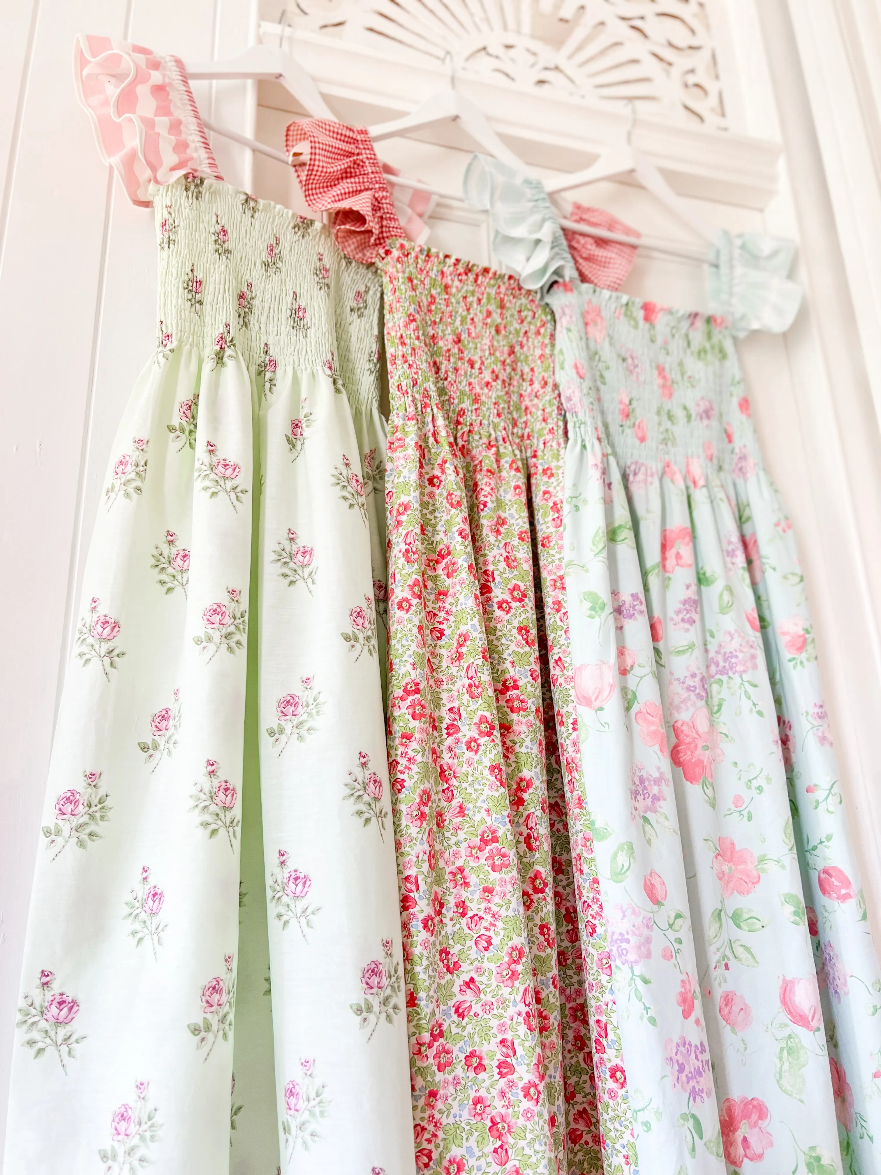 THE SUMMER PICNIC DRESS