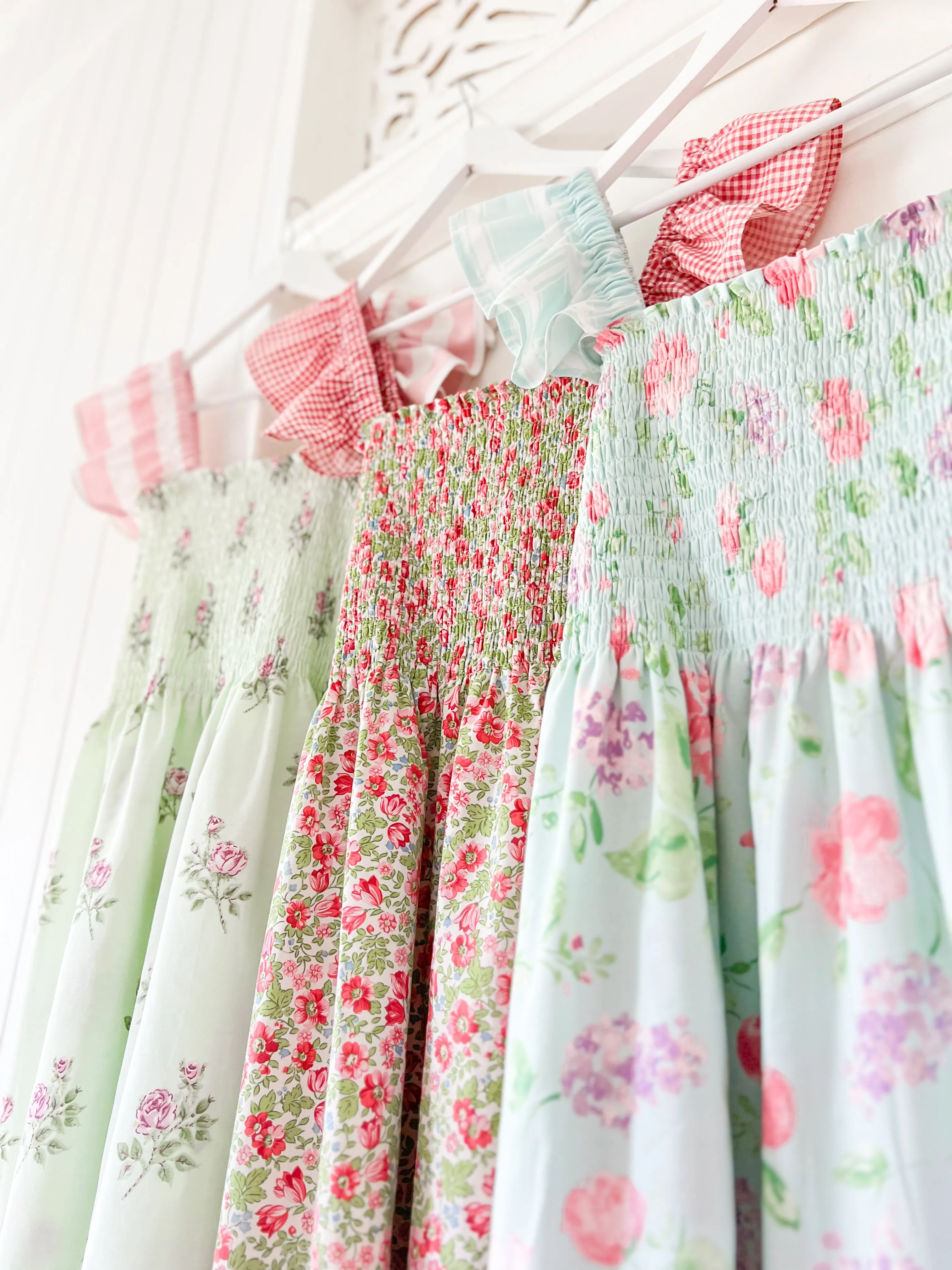 THE SUMMER PICNIC DRESS