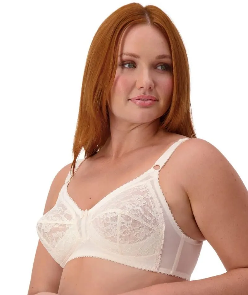 Triumph Poesie Firm Support Wire-free Bra - Fresh Powder