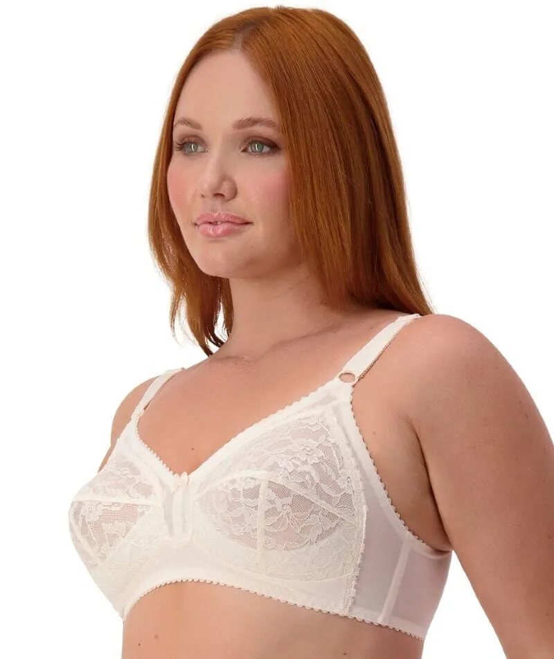 Triumph Poesie Firm Support Wire-free Bra - Fresh Powder