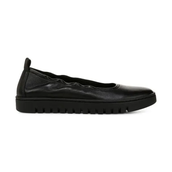 Uptown Ballet Slip On - Black - J2129L1