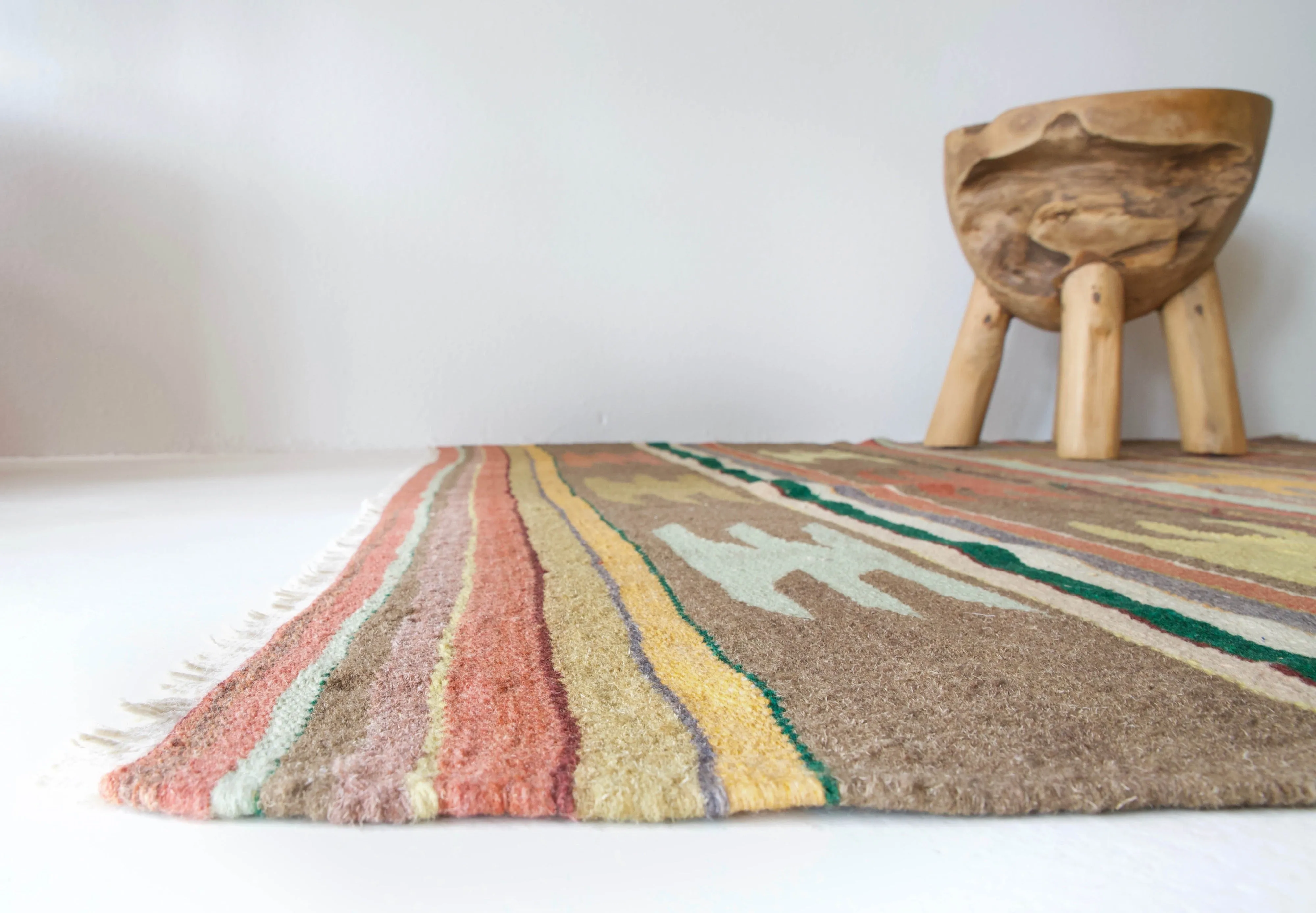 Vintage Aegean Kilim Rug 4'3"x4'5"